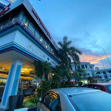 Grand City Hotel Bandar Seri Begawan Buitenkant foto